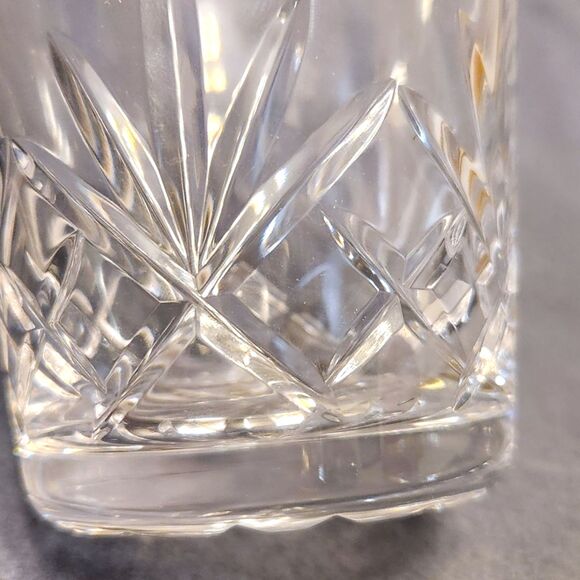 Vintage Crystal Cut Whiskey Tumbler Glass Caesar’s Palace Etched Head Logo Rare - Picture 4 of 8